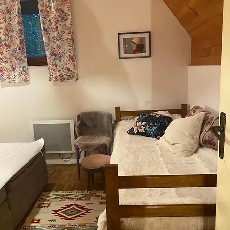 Jozin Put -planinska Kuca شاليه *